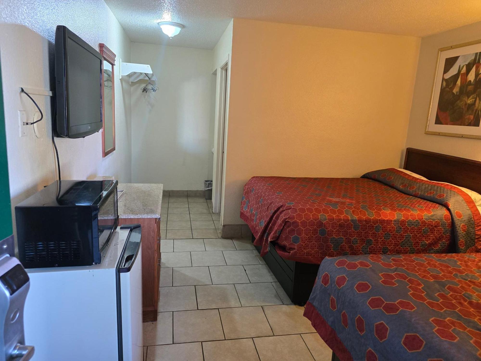 أوبيليكا Carpet Inn المظهر الخارجي الصورة