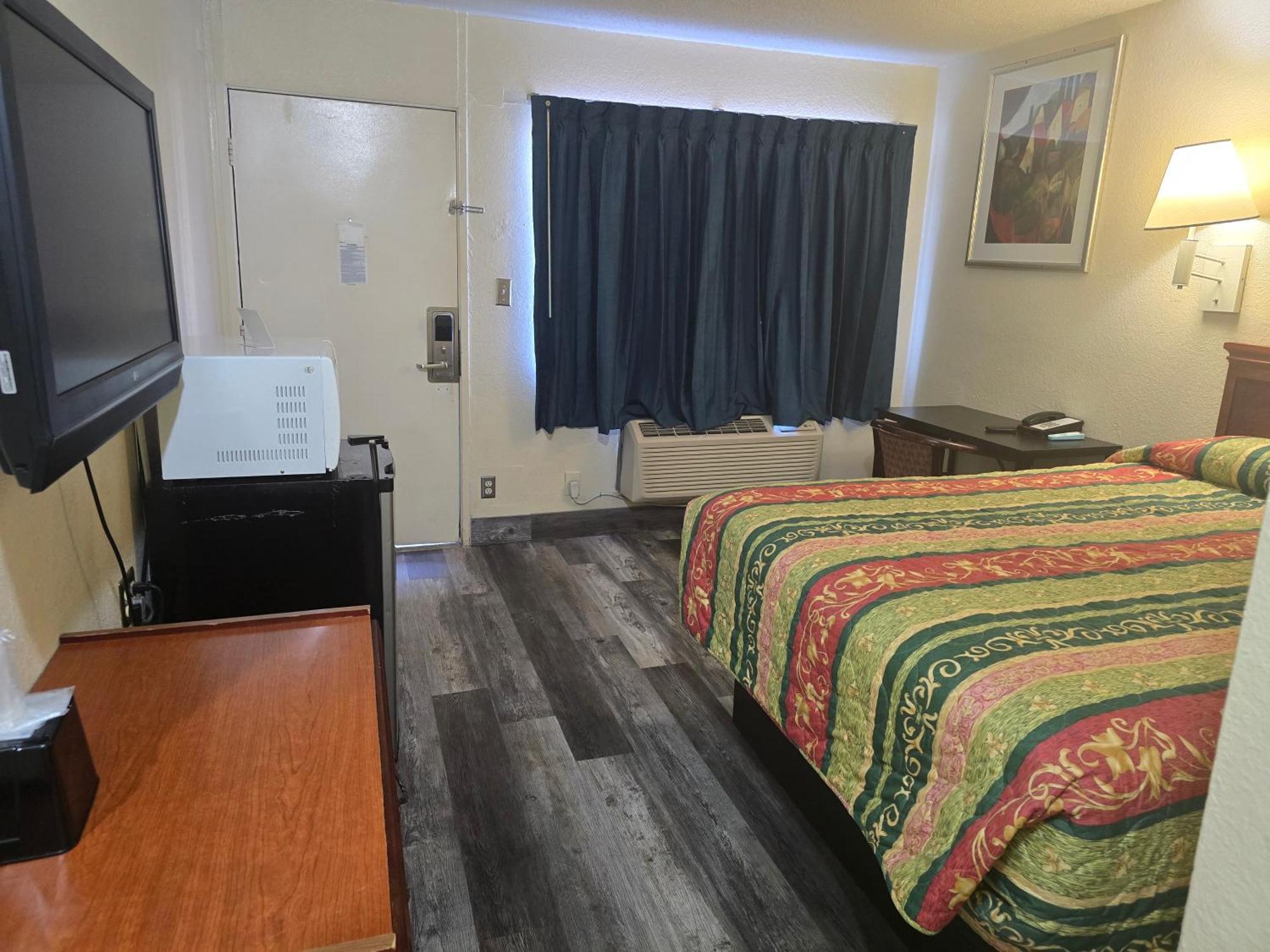 أوبيليكا Carpet Inn المظهر الخارجي الصورة