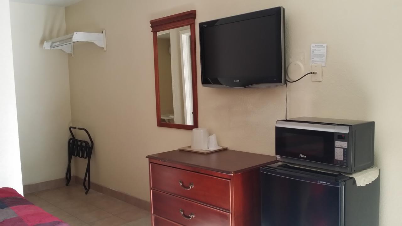 أوبيليكا Carpet Inn المظهر الخارجي الصورة
