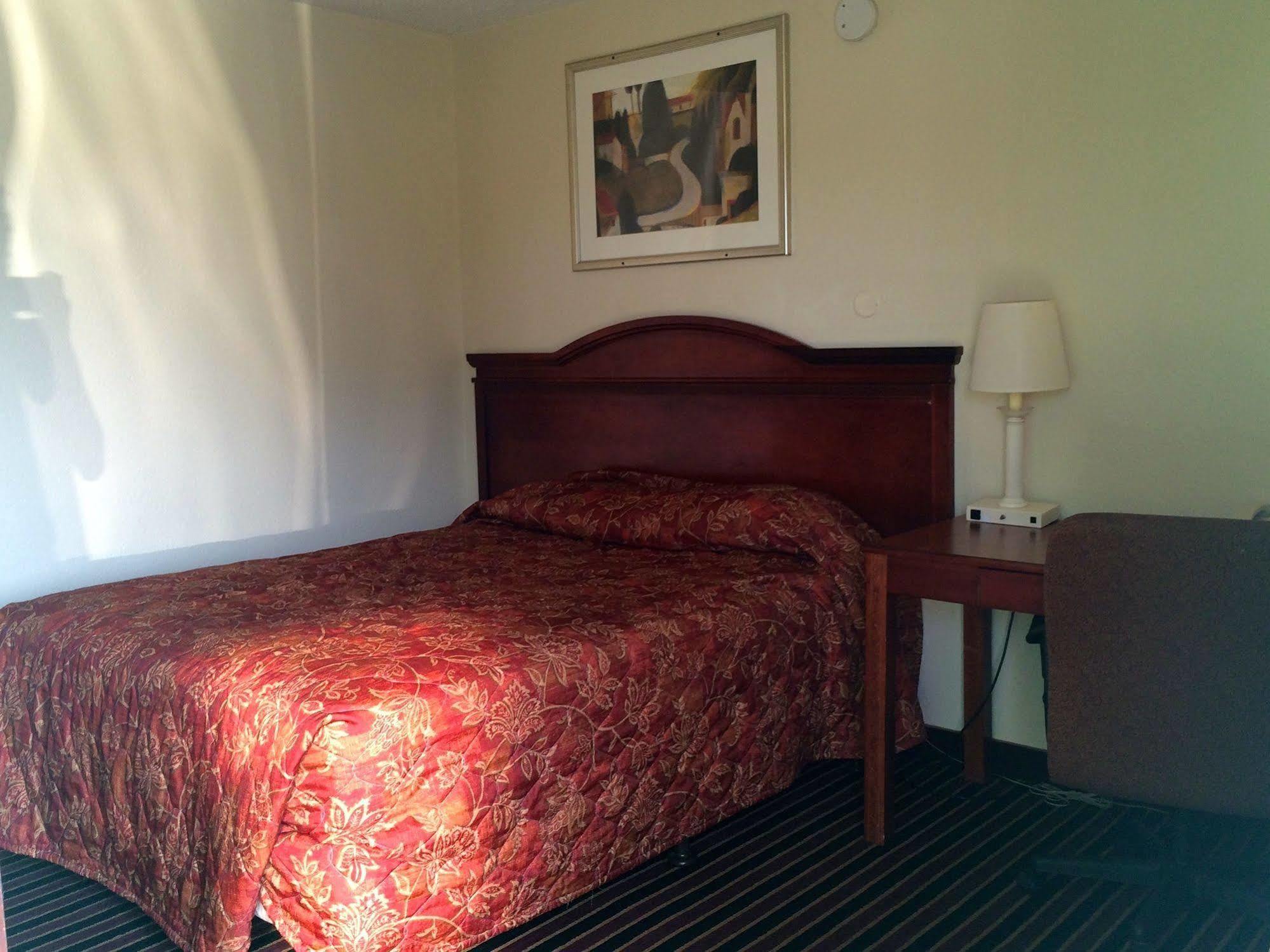 أوبيليكا Carpet Inn المظهر الخارجي الصورة